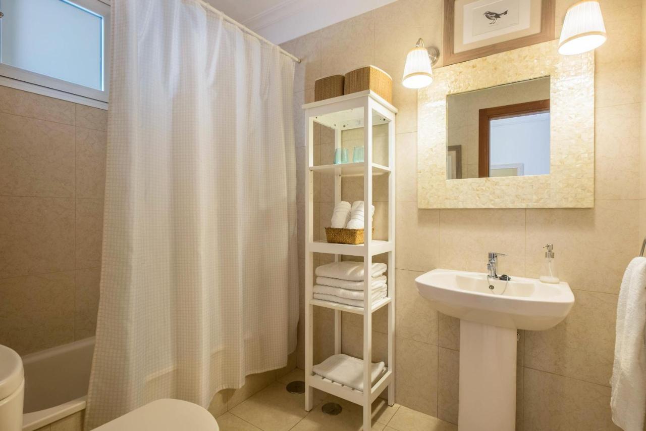 Apartamento Marina อาโรนา ภายนอก รูปภาพ
