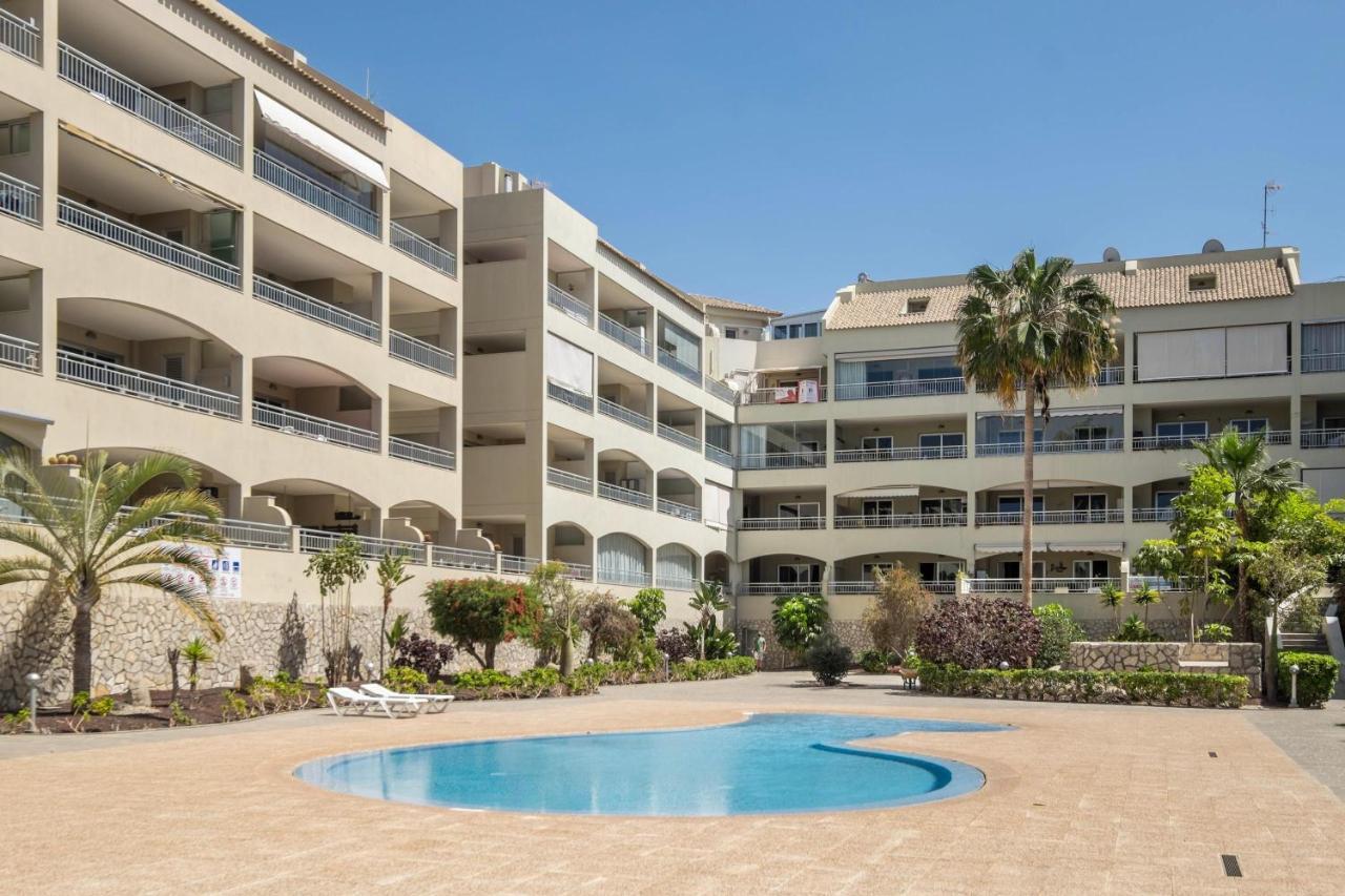 Apartamento Marina อาโรนา ภายนอก รูปภาพ